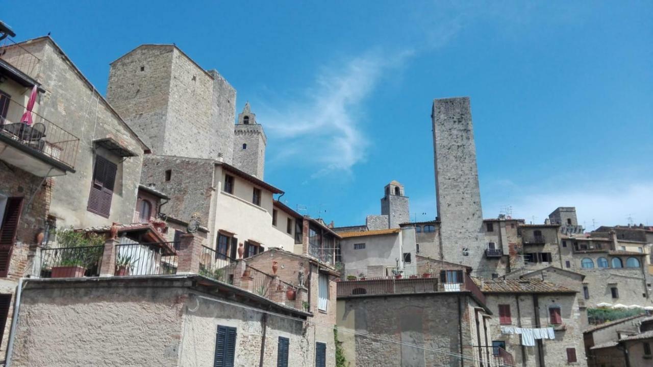 Affittacamere Chiti Melania San Gimignano Exterior foto